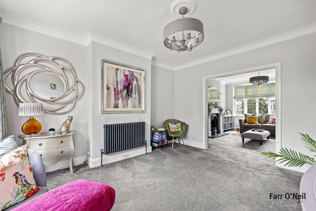 Additional image 11 of 4 bed semi-detached house for saleForest Side, Buckhurst Hill IG9