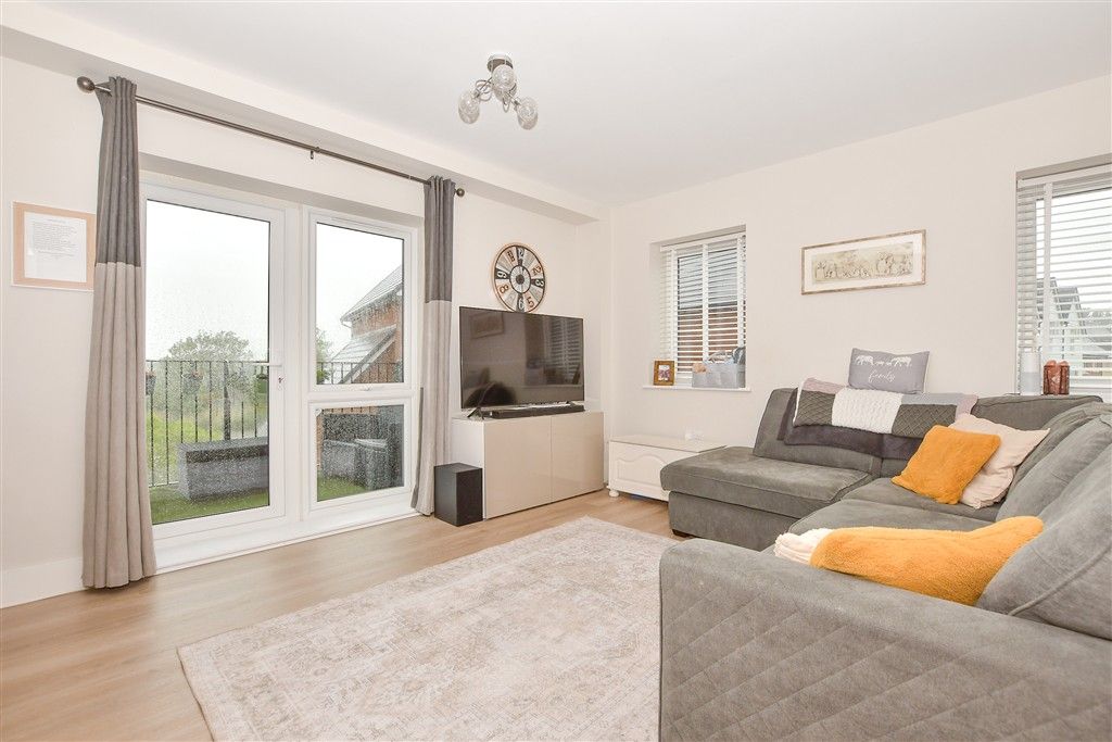 Additional image 4 of 2 bed flat for saleMill Hall, Aylesford, Kent ME20