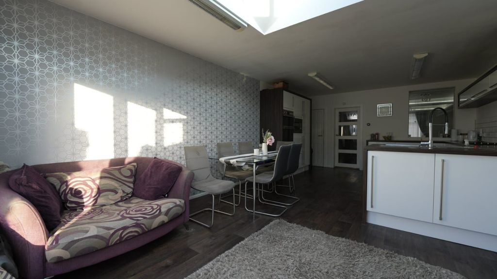 Additional image 9 of 4 bed terraced house for salePemberton Street, Llanelli SA15