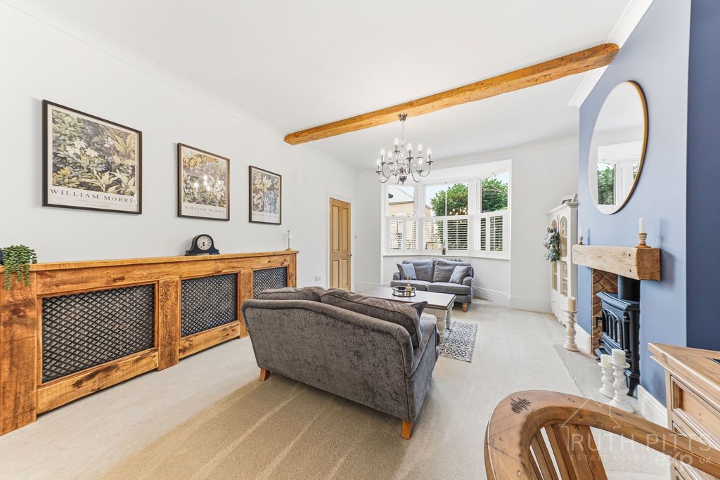 Additional image 19 of 5 bed semi-detached house for saleChurch Street, Brierley, Barnsley S72