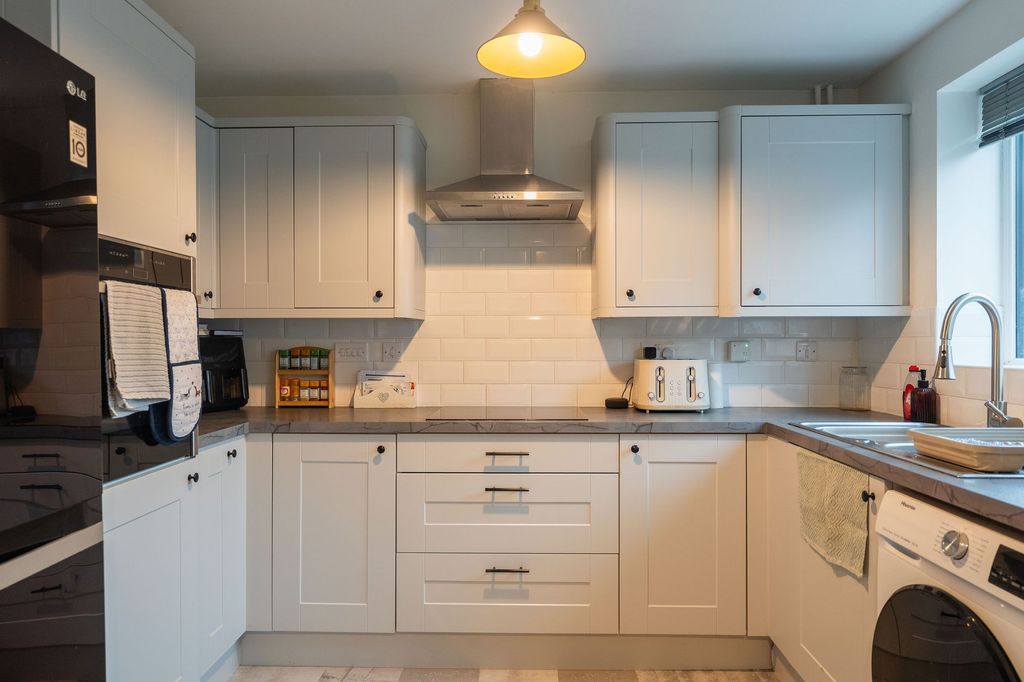 Additional image 6 of 3 bed terraced house for saleSeabreeze Drive, Newport NP19