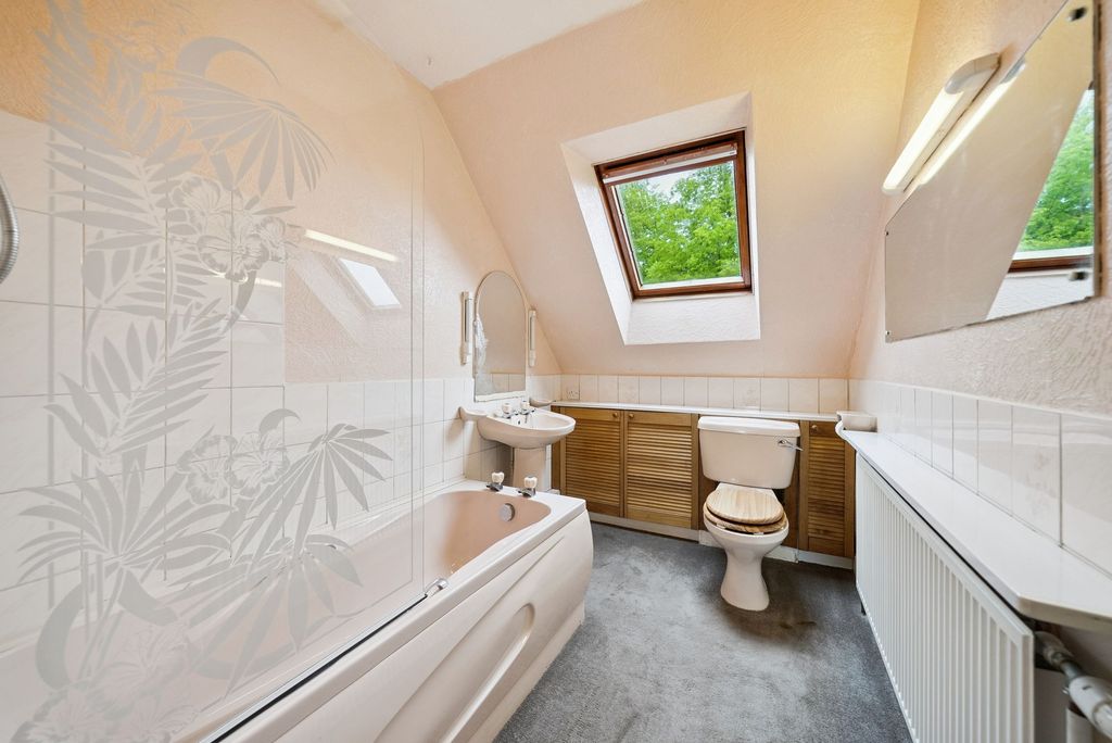 Additional image 16 of 3 bed flat for sale125A East Princes Street, Helensburgh G84