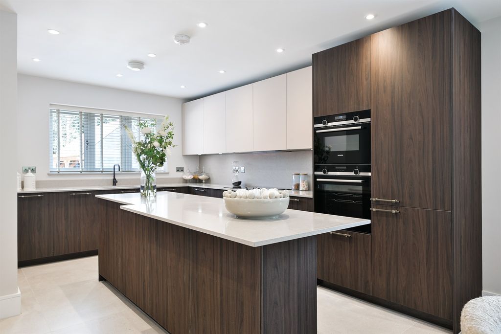 Additional image 5 of 4 bed detached house for saleHuntersfield Farm, Fairlawn Road, Banstead SM7