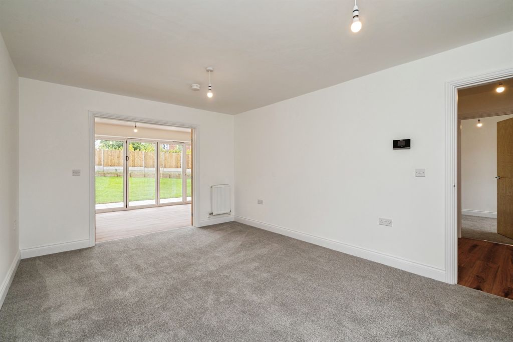 Additional image 5 of 4 bed detached house for saleJubilee Way, Holton, Halesworth IP19