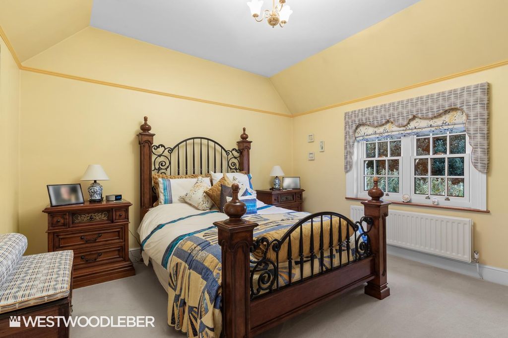 Additional image 31 of 4 bed detached house for saleStation Road, Broxbourne EN10