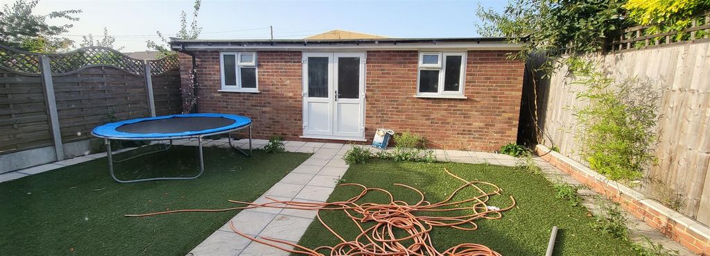 Additional image 13 of 5 bed semi-detached house for saleBrunswick Road, Bexleyheath DA6
