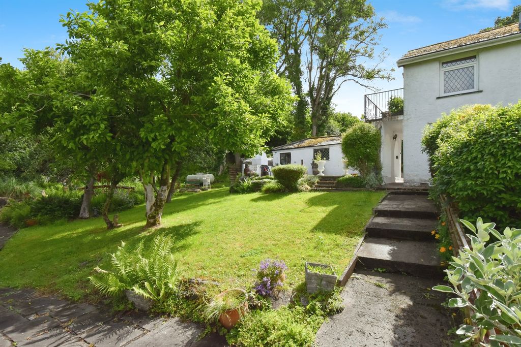 Additional image 5 of 4 bed semi-detached house for saleCrichton Cottage, Abernant, Aberdare CF44