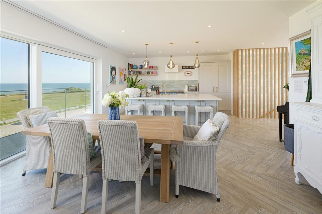 Additional image 9 of 3 bed detached house for saleBarracuda, Marine Drive, Broadstairs CT10