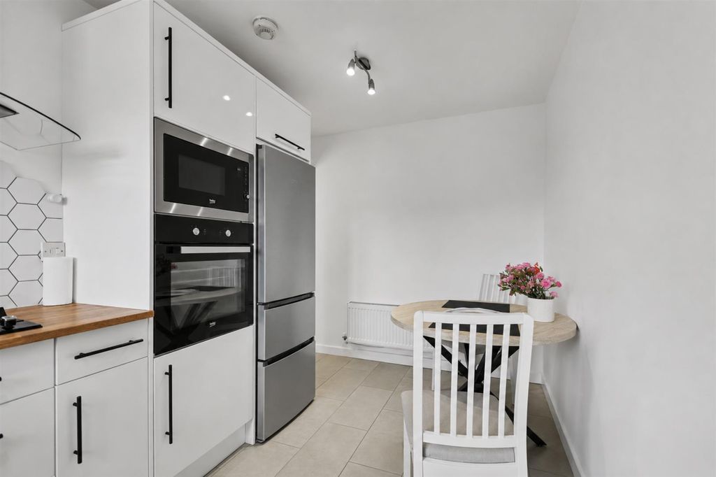 Additional image 8 of 2 bed maisonette for saleGough Grove, Long Eaton NG10