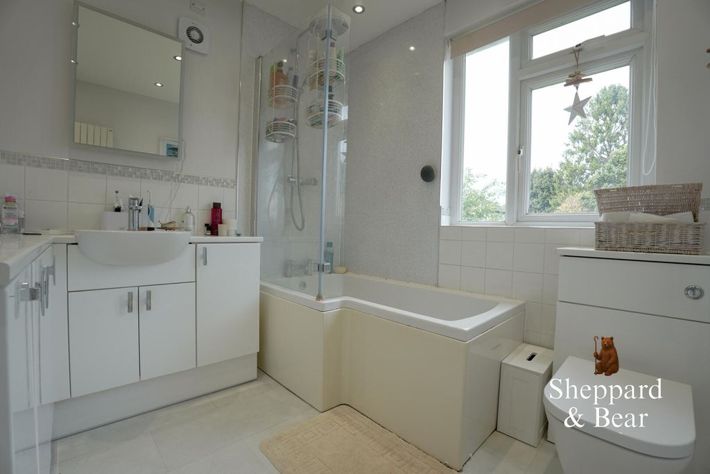 Additional image 18 of 3 bed detached house for saleNewport Road, Castleton, Cardiff CF3