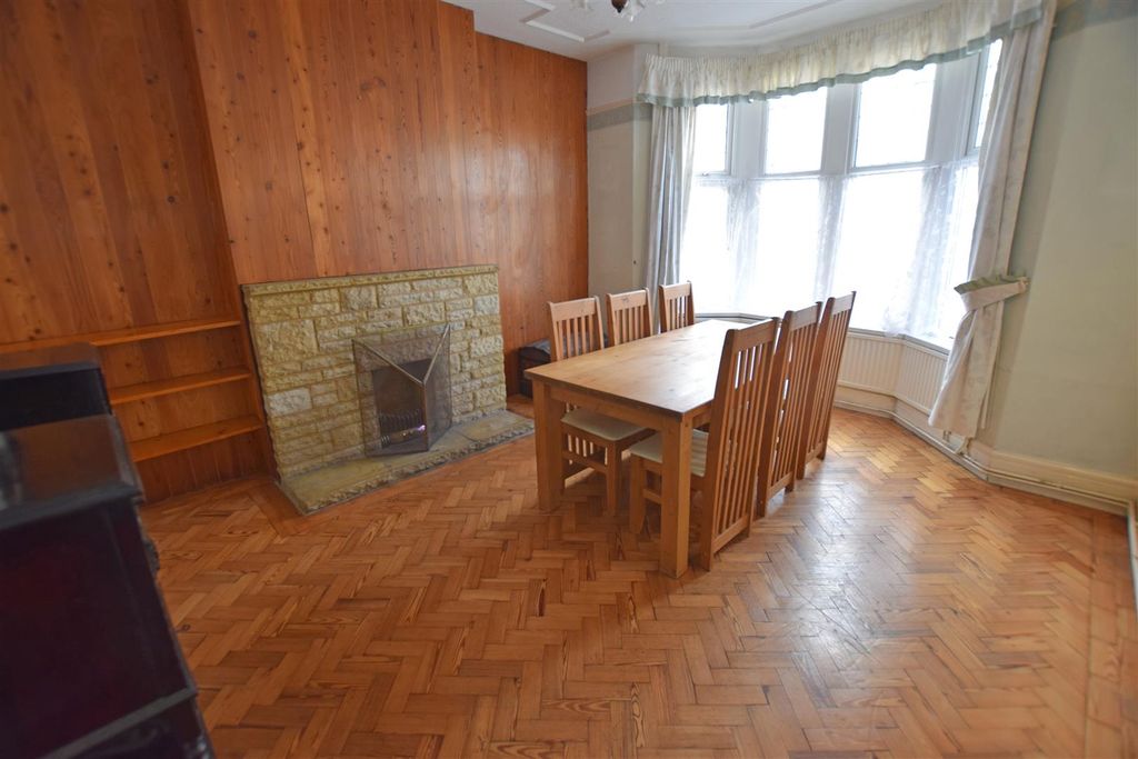 Additional image 2 of 3 bed terraced house for saleFlaxland Avenue, Heath/Gabalfa, Cardiff CF14