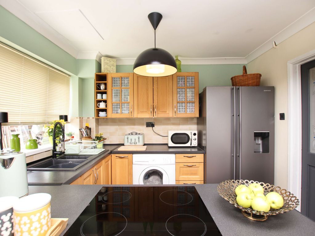 Additional image 6 of 4 bed semi-detached house for saleSt. Annes Gardens, Maesycwmmer CF82