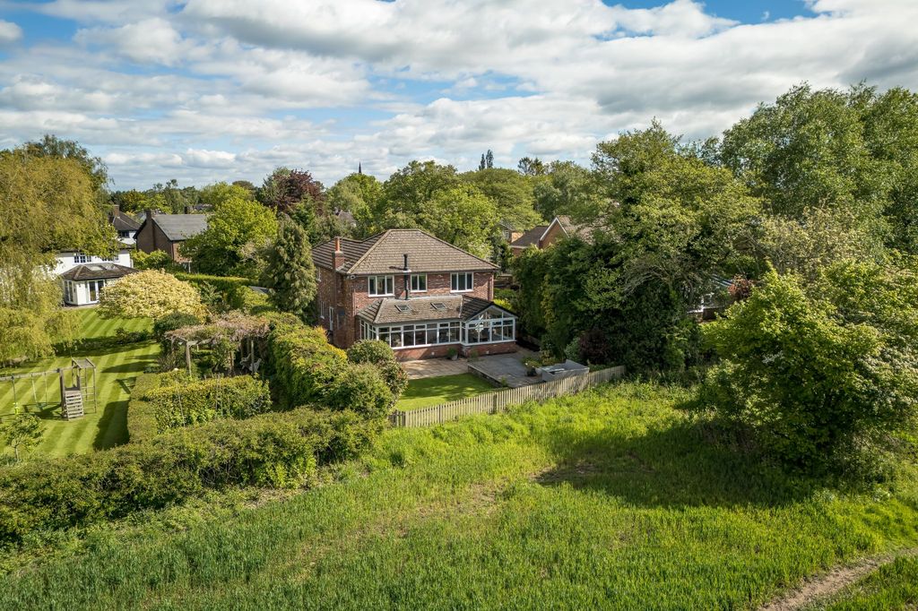 Additional image 3 of 5 bed detached house for saleDownesway, Alderley Edge SK9
