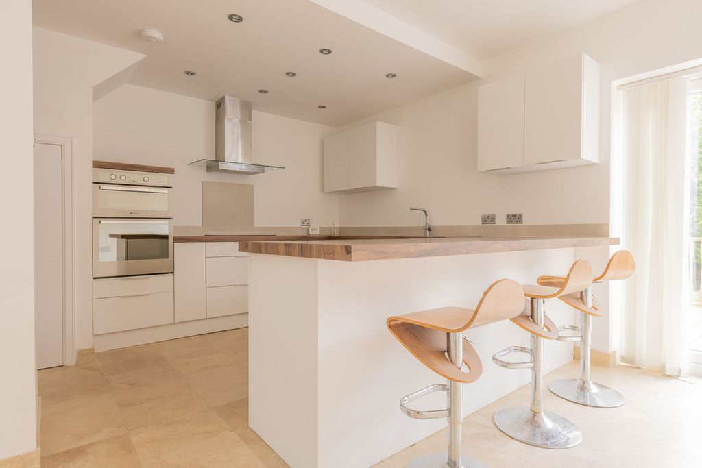 Additional image 2 of 3 bed semi-detached house for saleGraig Park Circle, Newport NP20