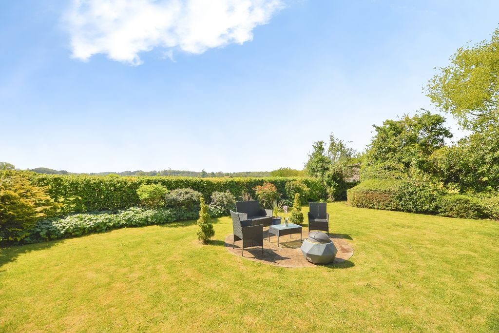 Additional image 3 of 4 bed detached house for salePeirse Close, Bedale DL8