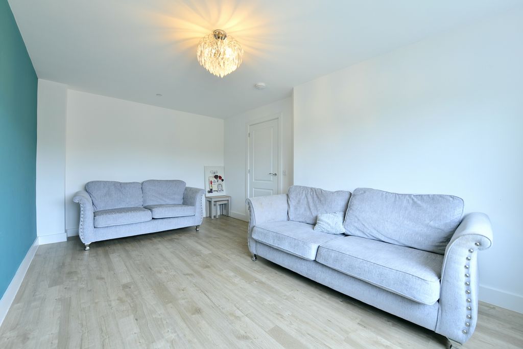 Additional image 6 of 3 bed detached house for saleBlue Lake Close, Ebbw Vale NP23