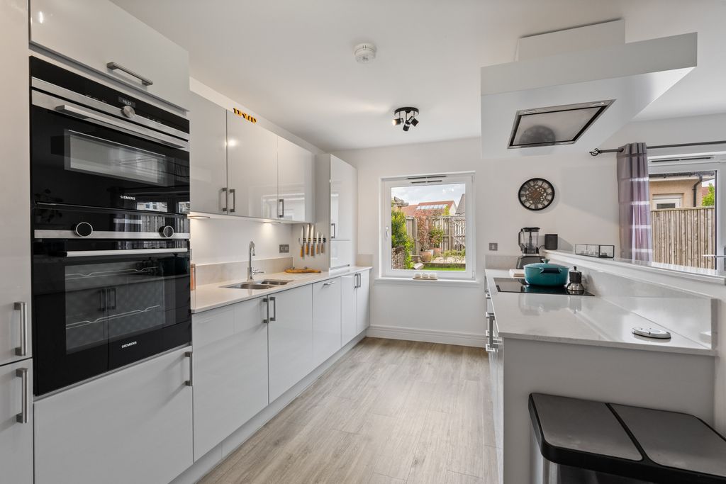 Additional image 30 of 4 bed semi-detached house for sale5 Ramslack Street, Balerno, Edinburgh EH14