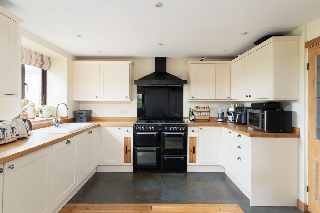 Additional image 3 of 4 bed semi-detached house for saleOld Coach Road, Cross BS26