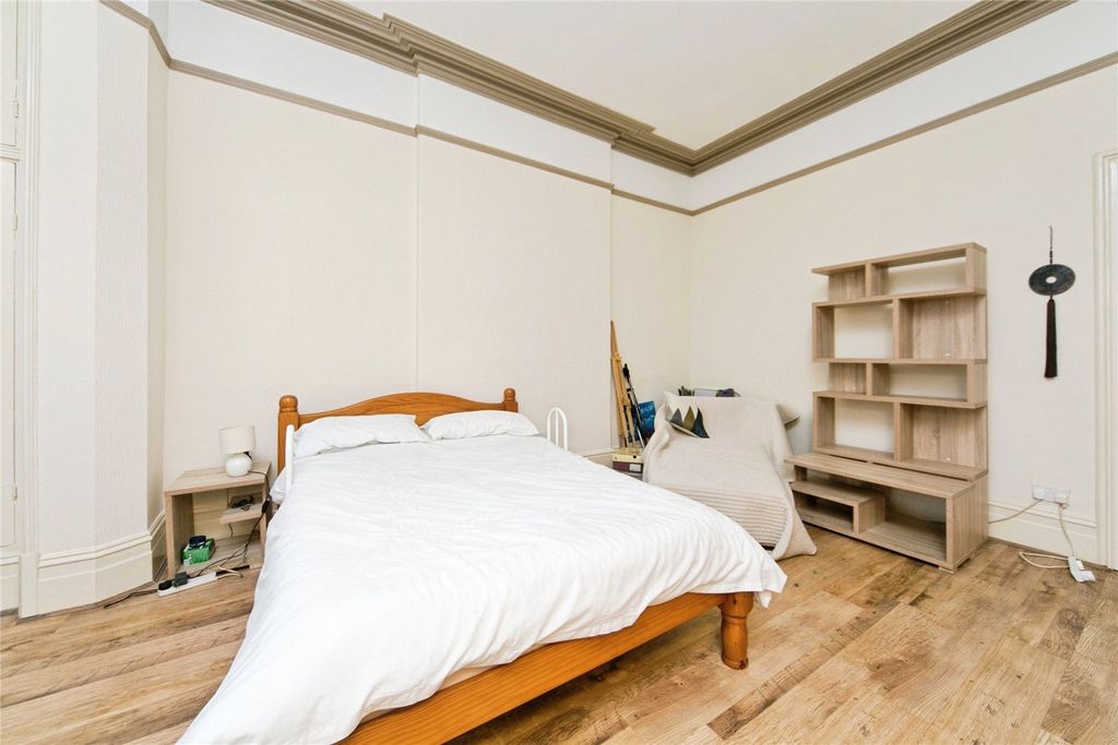 Additional image 18 of 2 bed flat for saleQueens Road, Old Colwyn, Colwyn Bay, Conwy LL29