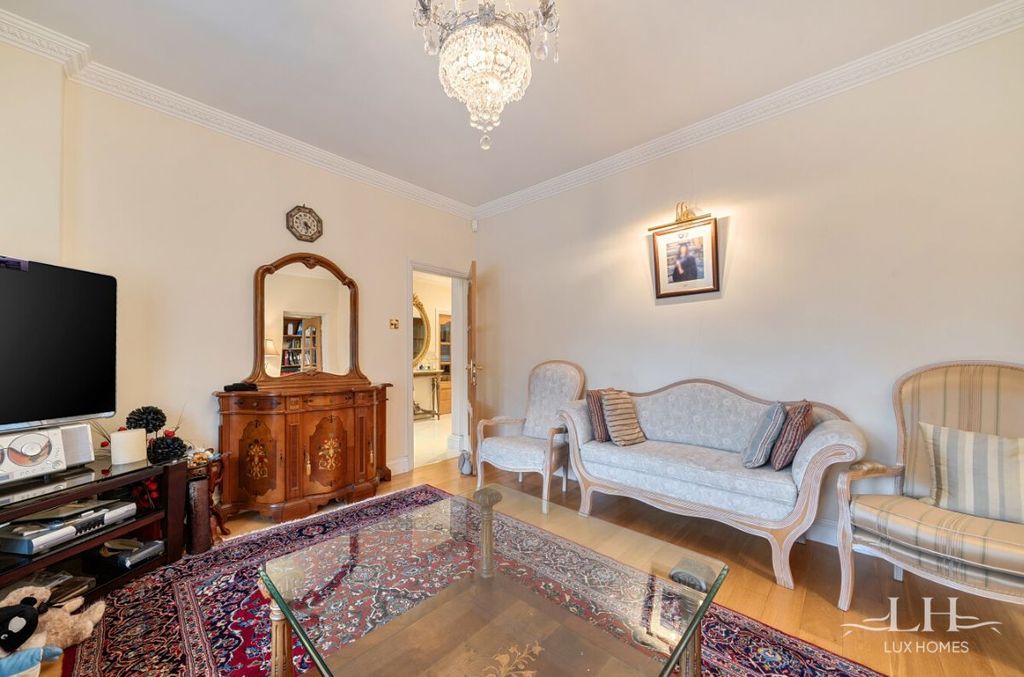Additional image 14 of 4 bed detached house for saleNelmes Road, Emerson Park RM11