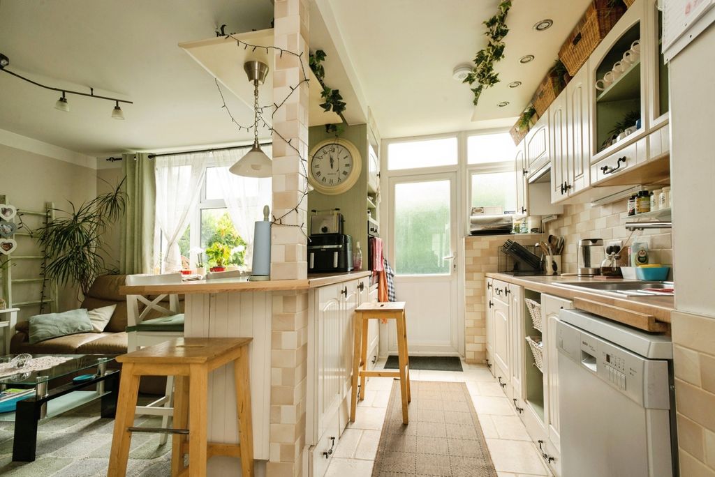 Additional image 7 of 3 bed end terrace house for saleThompson Avenue, Newport NP19