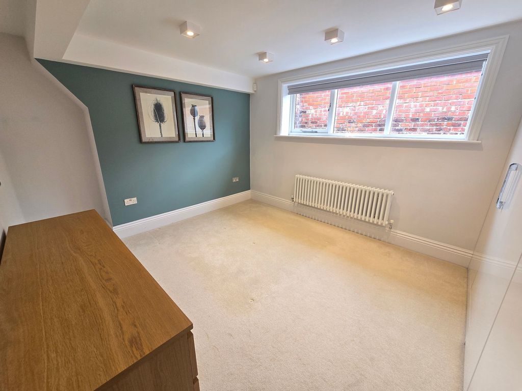 Additional image 8 of 1 bed flat for saleLawrence Road, Altrincham WA14