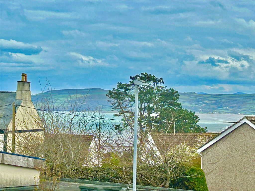Additional image 2 of 4 bed cottage for saleLon Pant Y Cudyn, Benllech, Isle Of Anglesey LL74