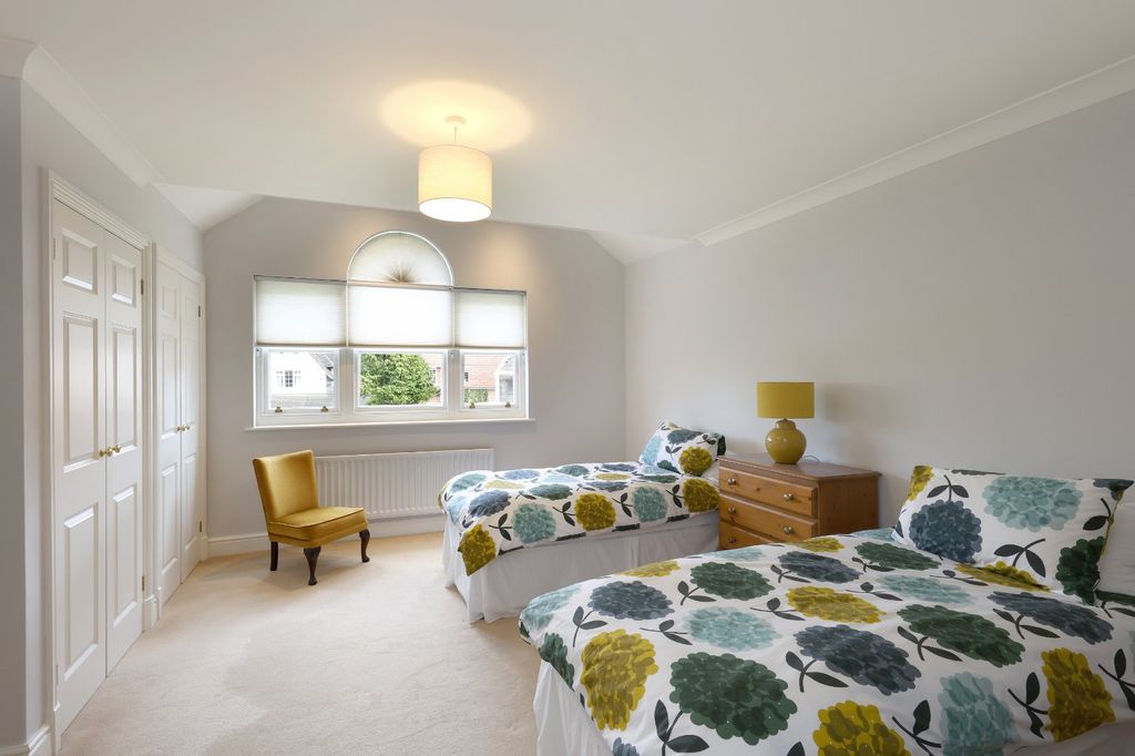 Additional image 13 of 5 bed detached house for saleBurkes Road, Beaconsfield, Buckinghamshire HP9