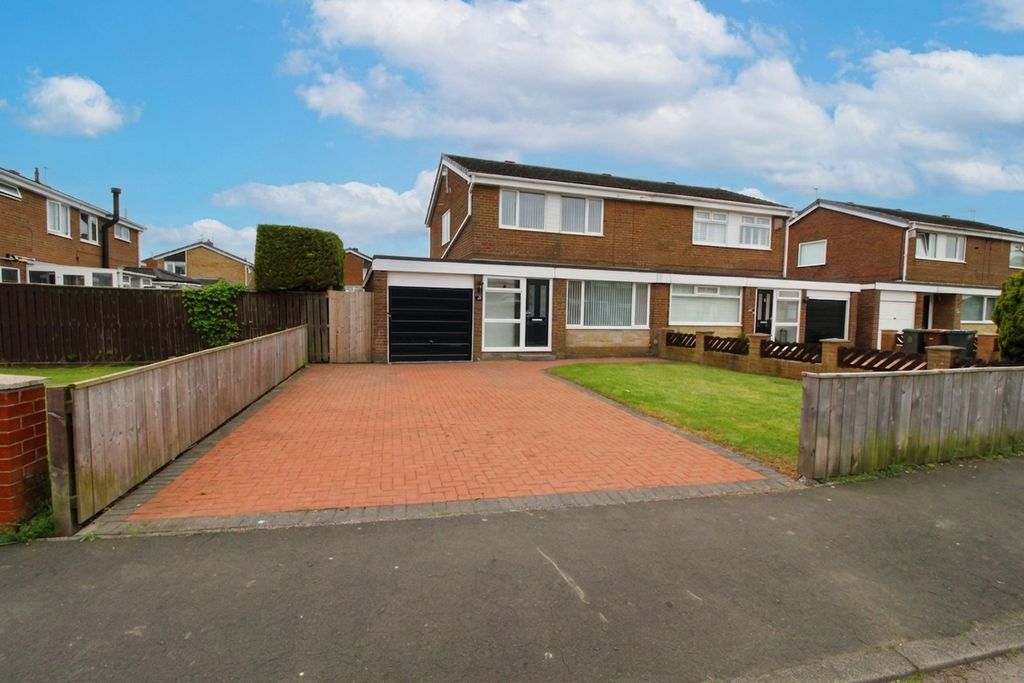 3 bed semi-detached house for saleDruridge Drive, Blyth NE24