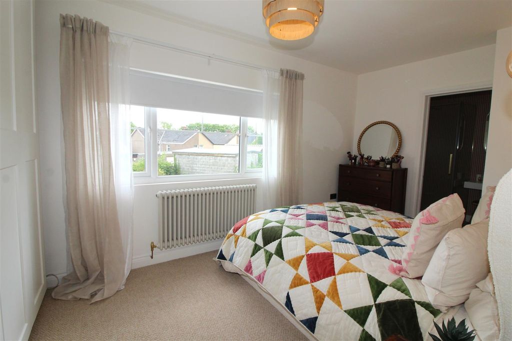 Additional image 20 of 3 bed detached bungalow for saleManor Road, Pontllanfraith, Blackwood NP12