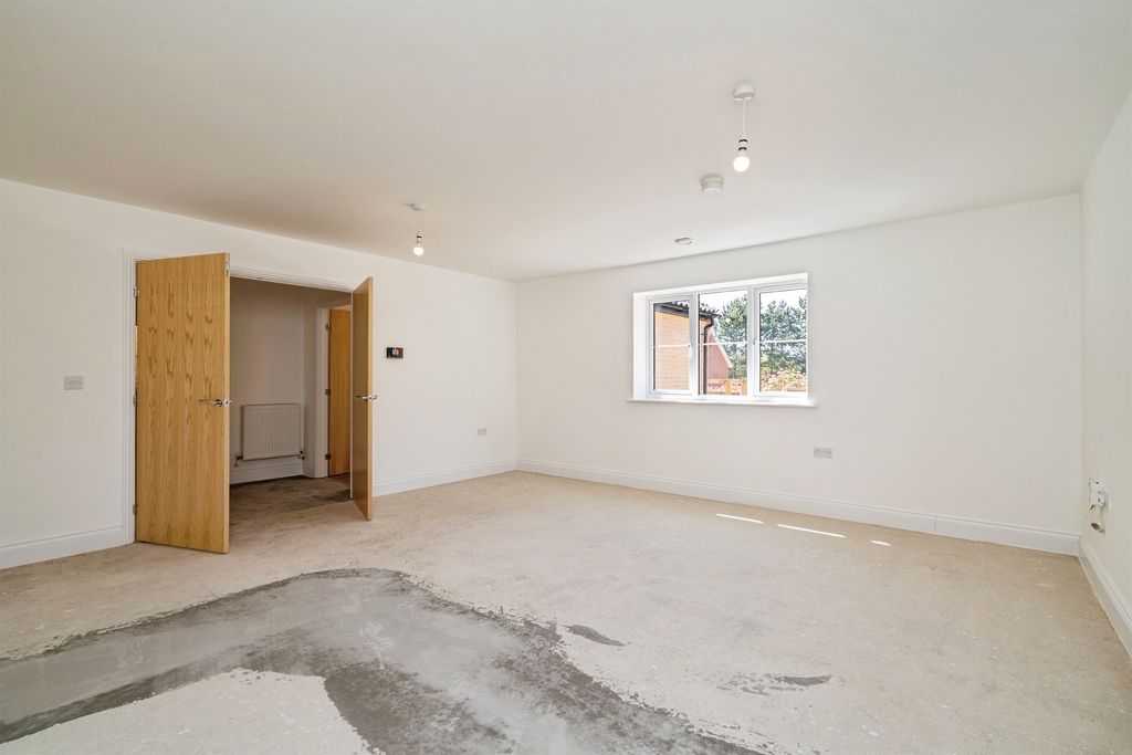 Additional image 10 of 2 bed detached bungalow for saleJubilee Way, Holton, Halesworth IP19