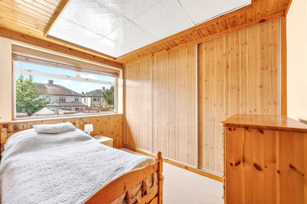 Additional image 14 of 3 bed terraced house for saleSouthwold Drive, Barking IG11