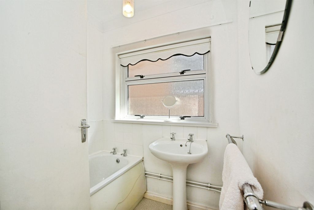 Additional image 15 of 3 bed detached house for saleWoodland Park Road, Newport NP19