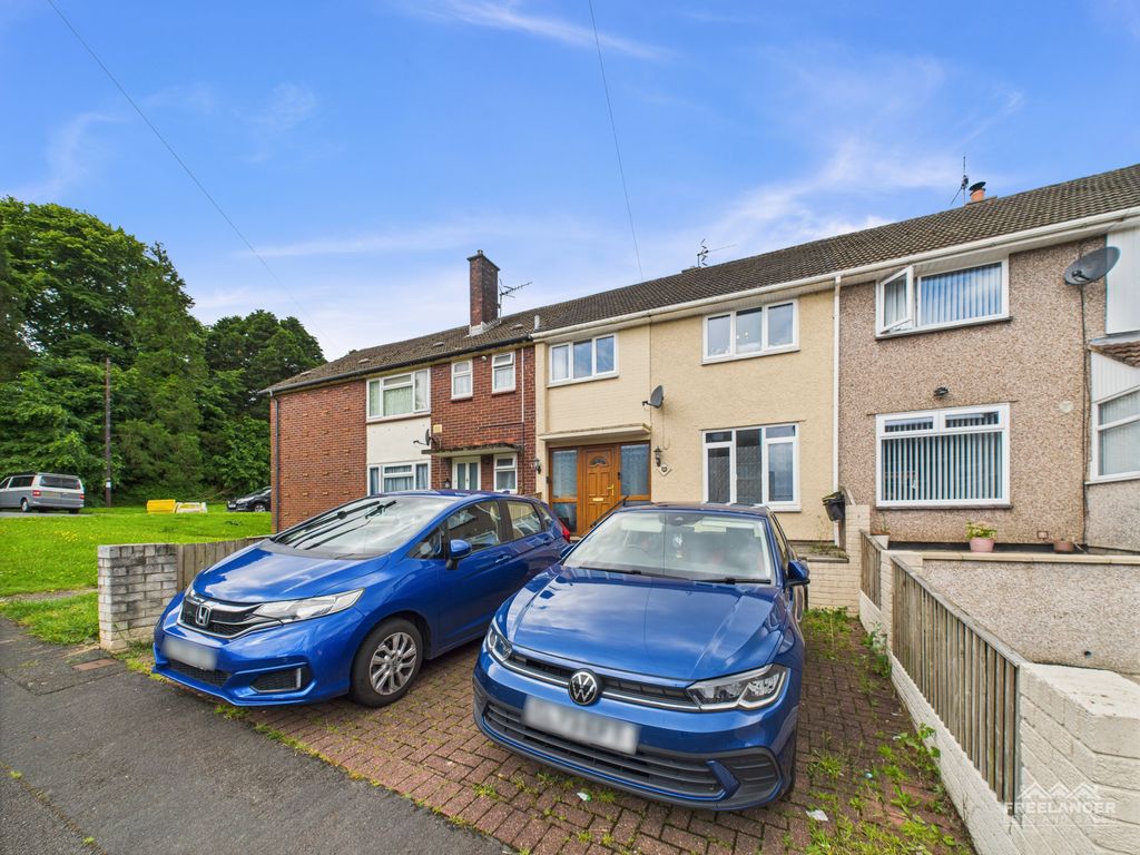 3 bed terraced house for saleYeo Close, Bettws, Newport NP20