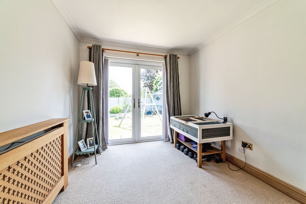 Additional image 6 of 4 bed detached house for saleSandpiper Way, Basingstoke RG22