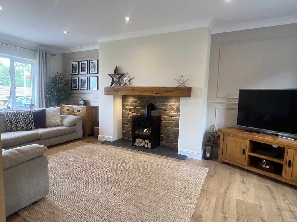 Additional image 8 of 4 bed detached house for saleHafod Road, Tycroes, Ammanford, Carmarthenshire. SA18
