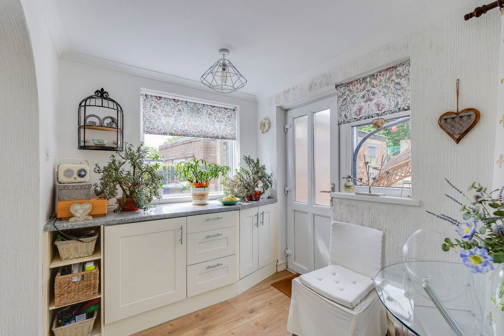 Additional image 12 of 3 bed semi-detached house for saleCarisbrooke Way, Cardiff CF23