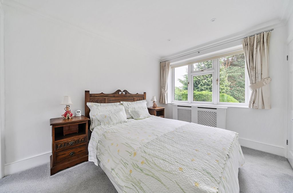 Additional image 10 of 4 bed detached house for saleOakley Road, Bromley Common, Kent BR2