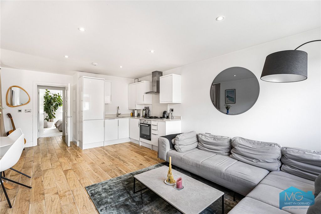 Additional image 11 of 1 bed flat for saleLeicester Road, Barnet EN5