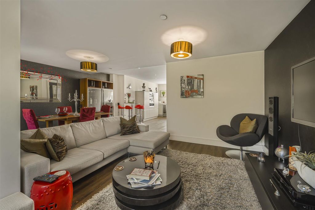 Additional image 2 of 4 bed town house for saleConway Road, Pontcanna, Cardiff CF11