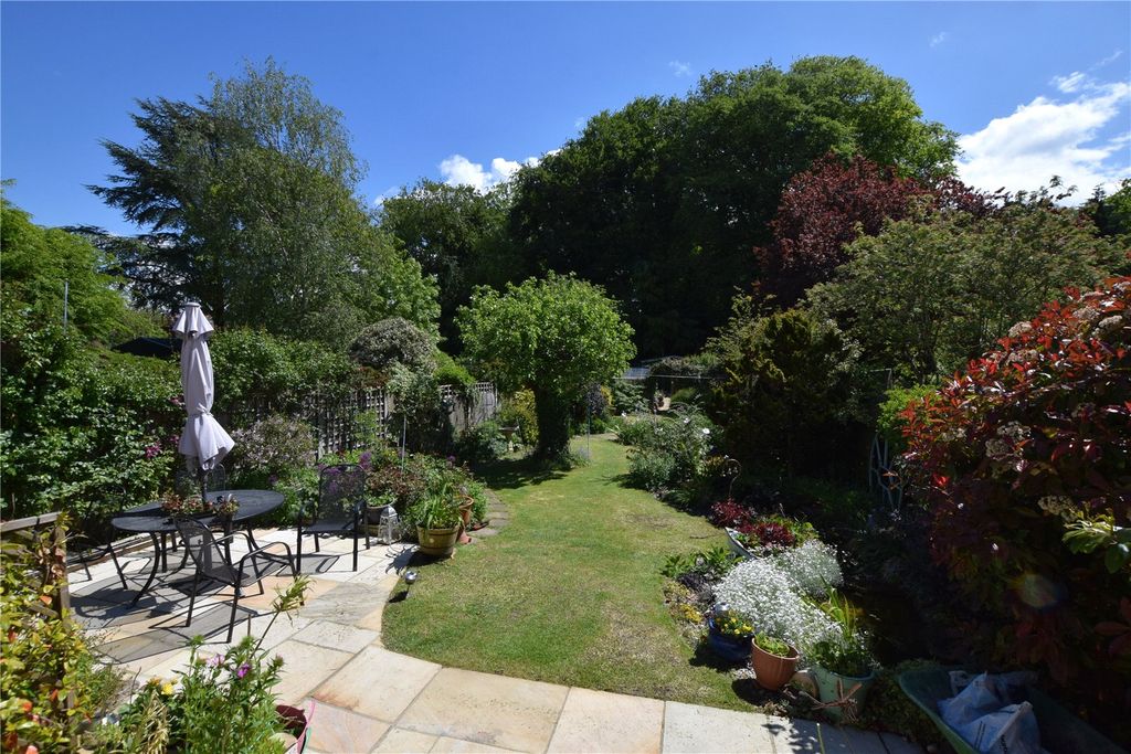 Additional image 27 of 3 bed detached house for saleChawton Park Road, Alton, Hampshire GU34
