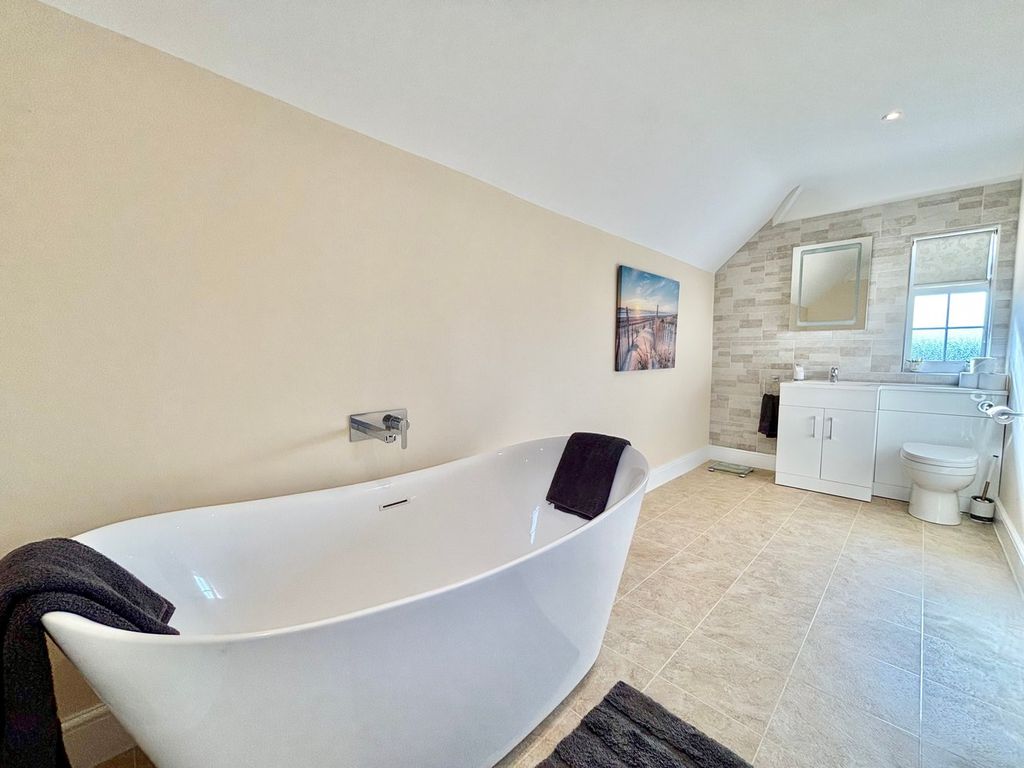 Additional image 13 of 4 bed detached house for saleCollington Rise, Bexhill-On-Sea TN39