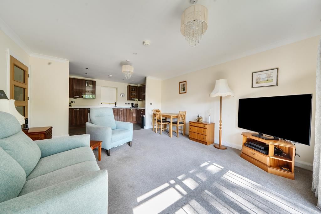 Additional image 3 of 2 bed flat for saleBanbury, Oxfordshire OX16