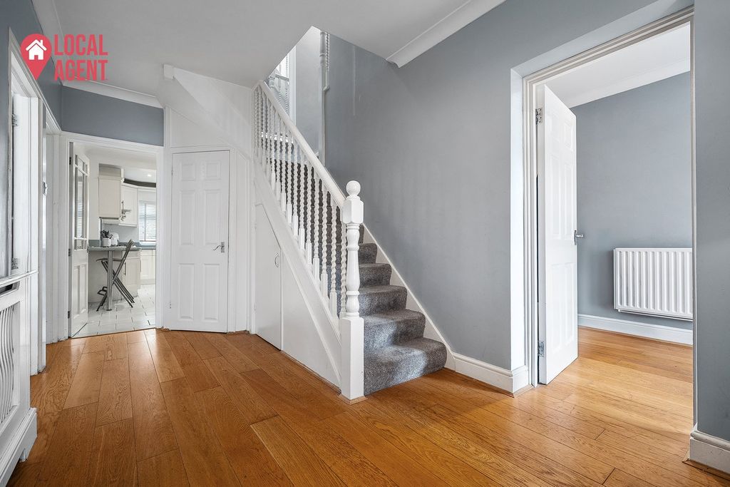 Additional image 7 of 5 bed semi-detached house for saleLansdowne Avenue, Bexleyheath DA7