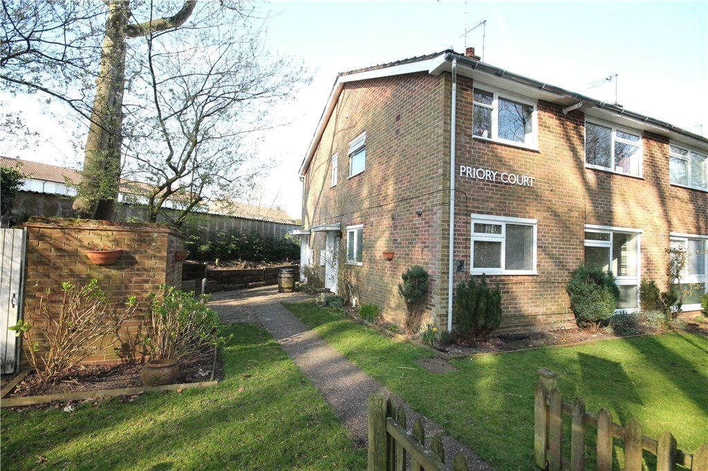 2 bed flat for salePriory Court, Chipstead Road SM7