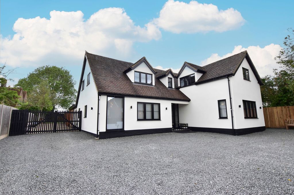 5 bed detached house for saleAbbots Road, Abbots Langley WD5