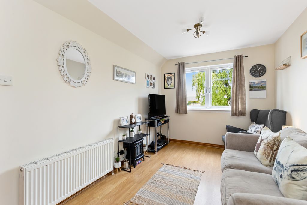 Additional image 3 of 1 bed flat for sale129/2, Drum Street, Gilmerton, Edinburgh EH17