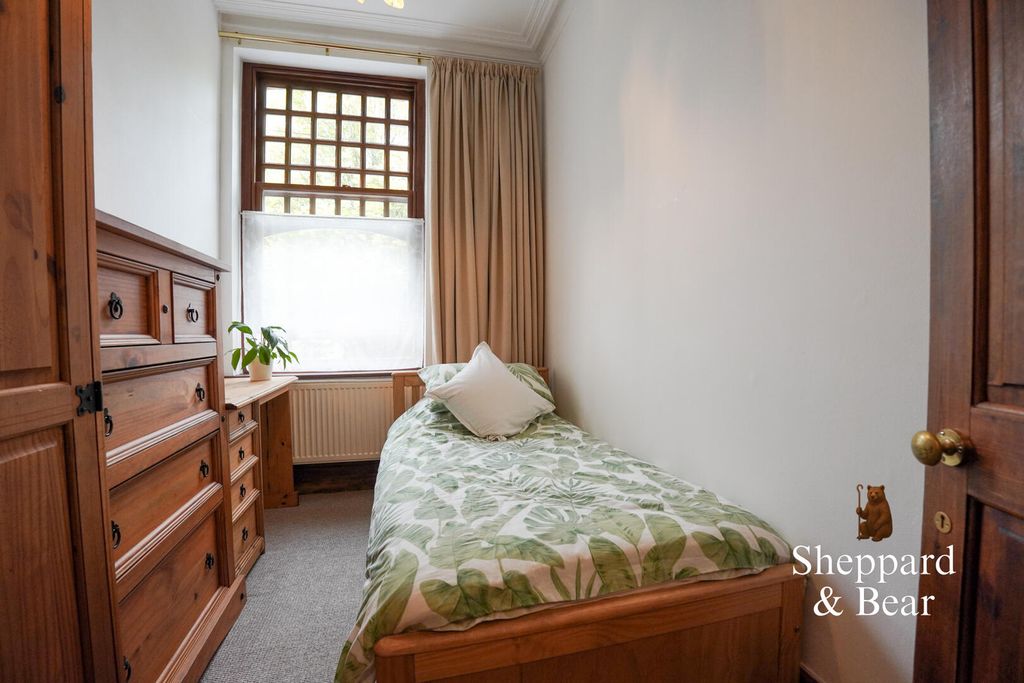 Additional image 96 of 3 bed flat for saleNinian Road, Cardiff CF23