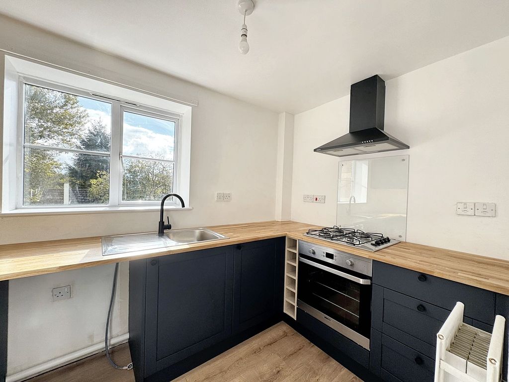 2 bed flat for saleMill Meadow Court, Stockton-On-Tees TS20