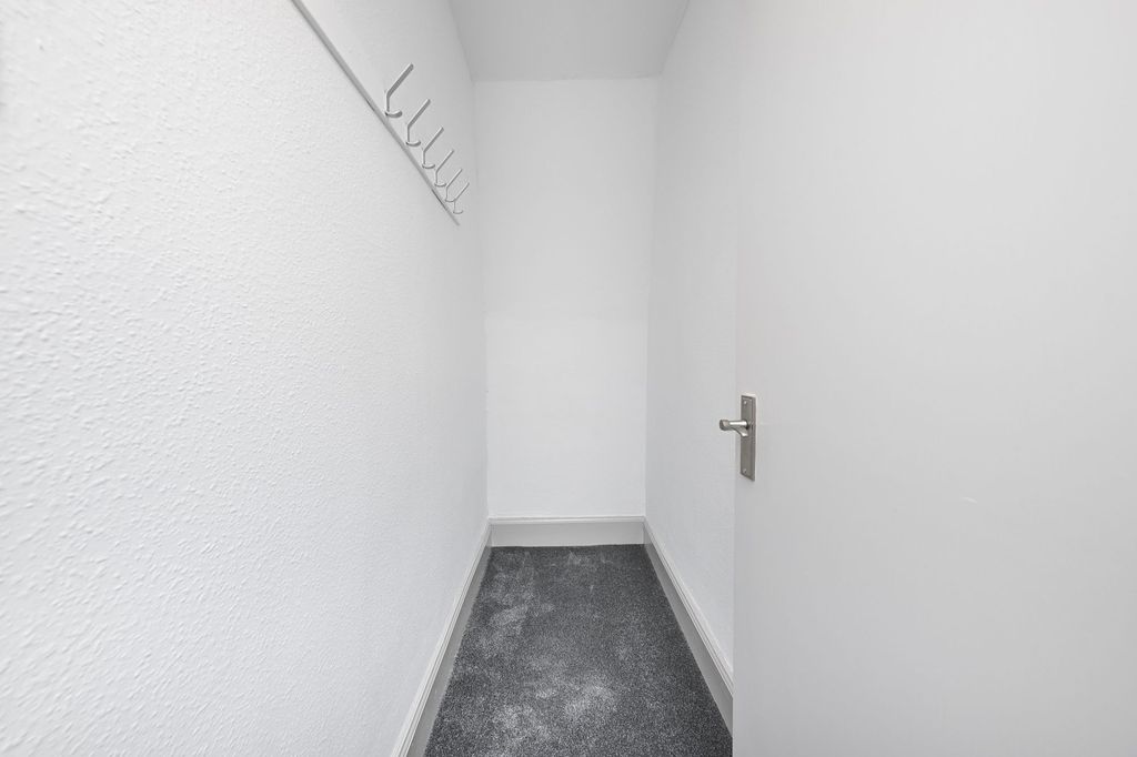 Additional image 14 of 2 bed flat for saleDreghorn Loan, Edinburgh EH13